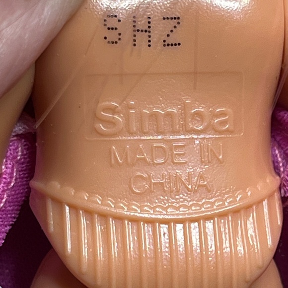 Simba Evi Doll - 5” - with pet puppy - Picture 2 of 2